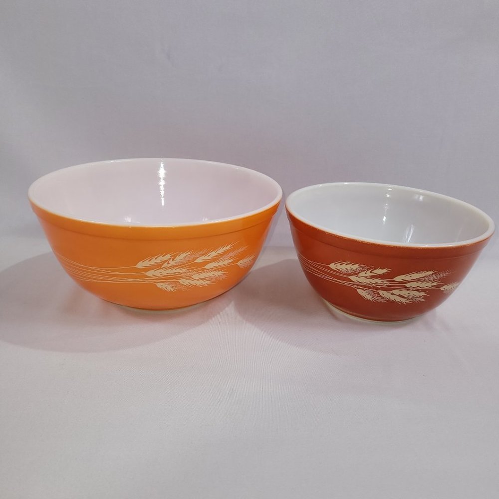Pyrex Harvest Wheat Vintage 2 Mixing Bowl Set #402 1.5l & #403 2.5l